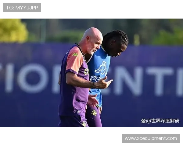 维奥拉新闻大奖科莫战紫百合三杰